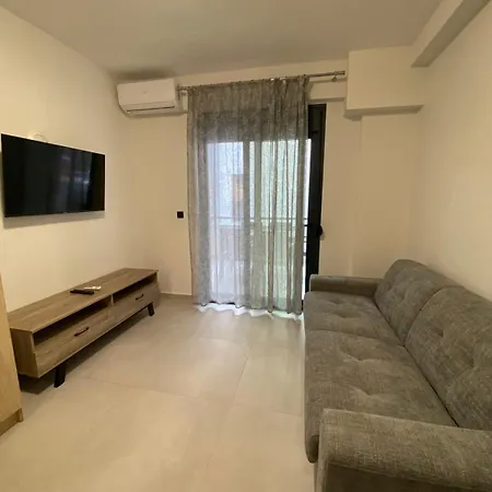 Daire Platania Maisonette *