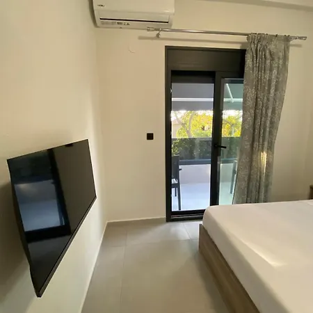 Platania Maisonette Daire *
